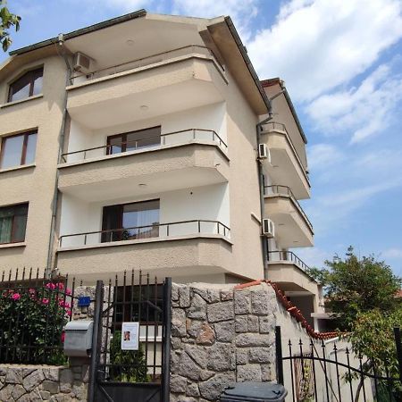 Yanevi Apartments Černomorec Exteriér fotografie